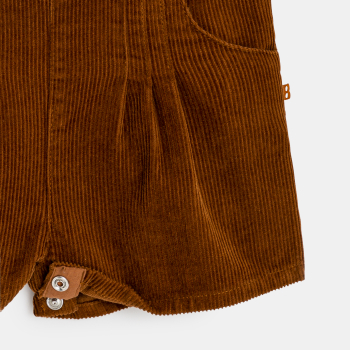 وزرة قصيرة باللون البني للفتيات الصغيرات